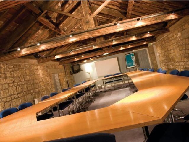 ホテルThe Stables Mexborough エクステリア 写真